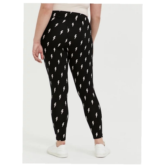 torrid|NWT Premium Black Lighting Bolt Legging - Picture 2 of 13
